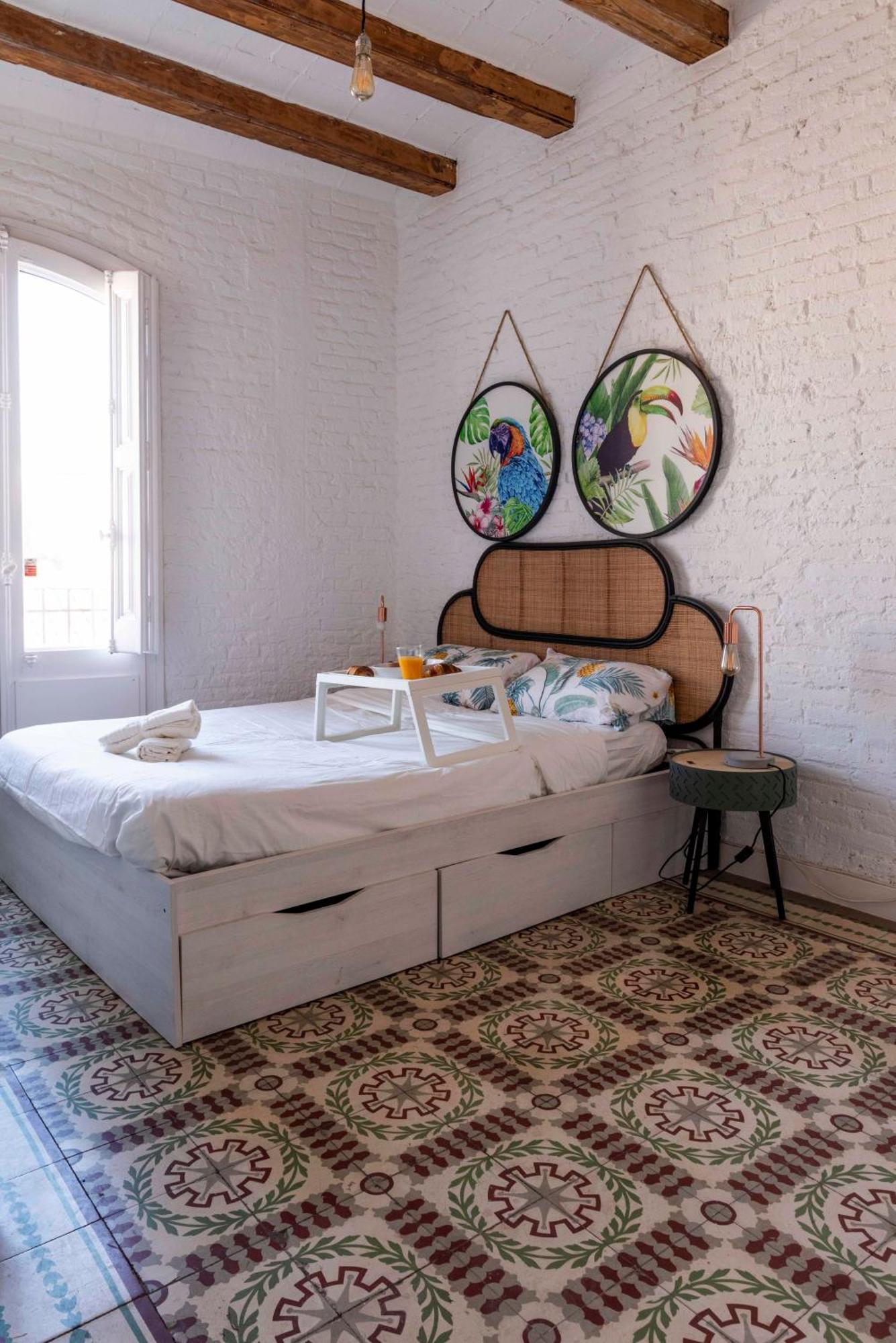 Enchanting 2 Bedroom Flat With Terrace Near Placa Espanya Барселона Экстерьер фото